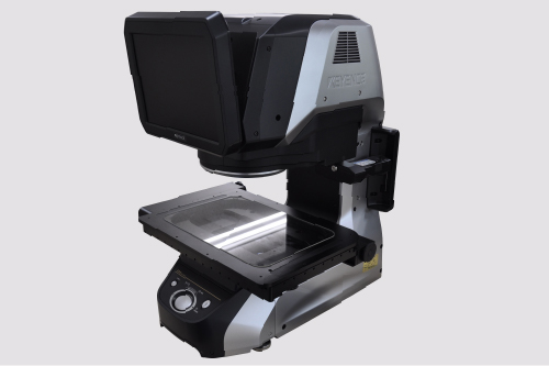 キーエンス画像寸法測定器IM7000