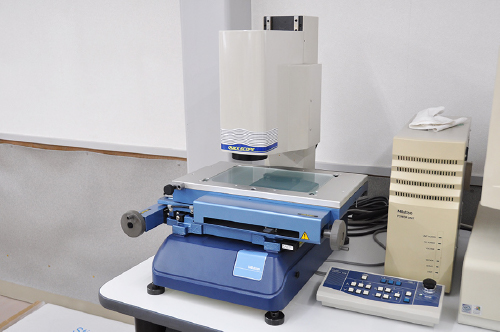 ミツトヨ 画像寸法測定器QS-L200