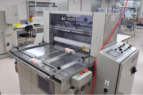 NC高速自動送りカッター機 AC-600有効幅：600